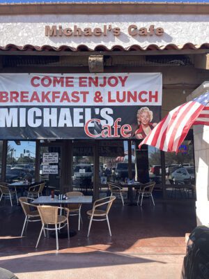 Michael’s Café in Palm Springs: A Classic 50s Diner