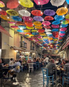 Dining Al Fresco in Sicily.