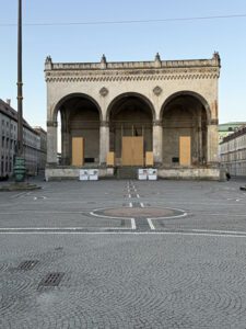 Feldernhalle was under restoration while we were in Munich