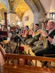 Oompah band at Hofbräuhaus München