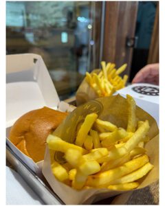 Sah Mat Burger and Fries Sarajevo