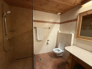 Garni Hotel Berc Bathroom