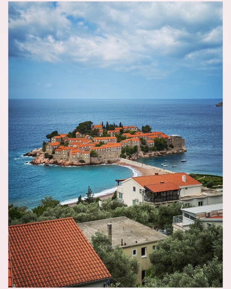 The Ultimate Montenegro Coastal Day Trip: Sveti Stefan & Old Town Bar