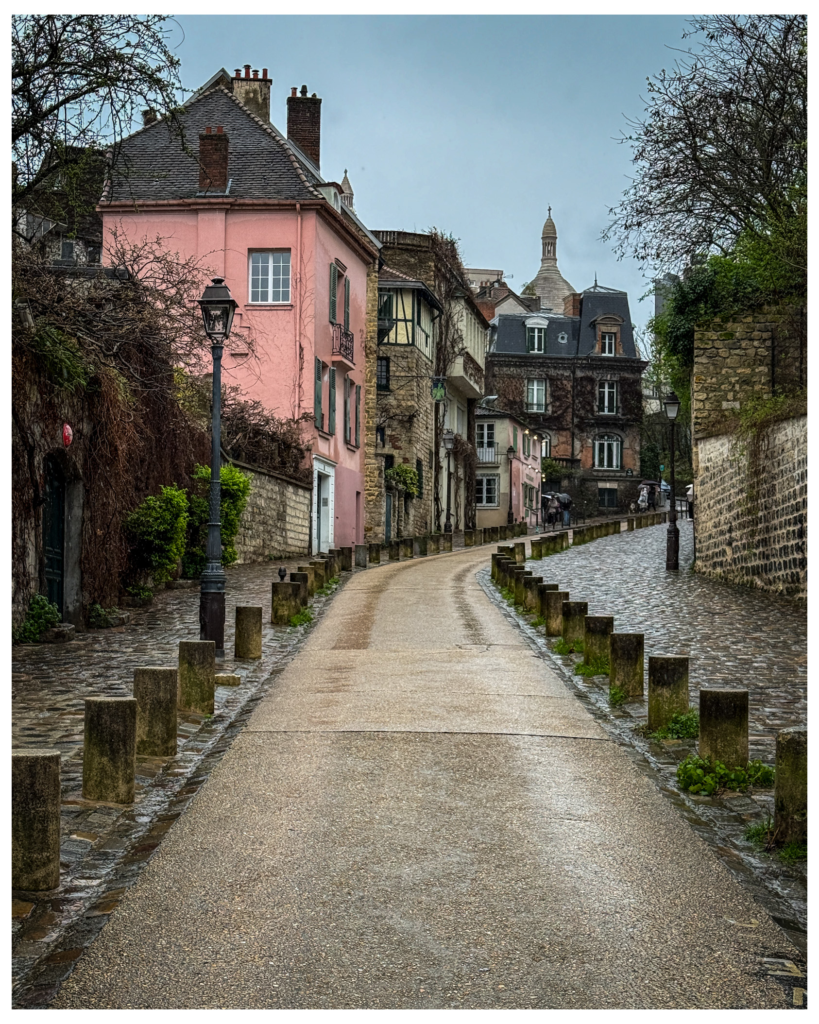 Exploring Montmartre, Paris